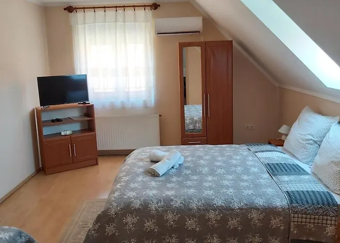 Maria Сasa de vacaciones Egerszalók